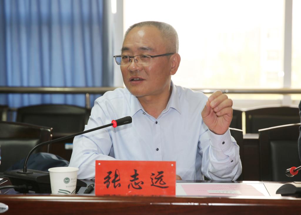 内江师范学院党委书记张志远一行11人来我校调研硕士专业学位授权点