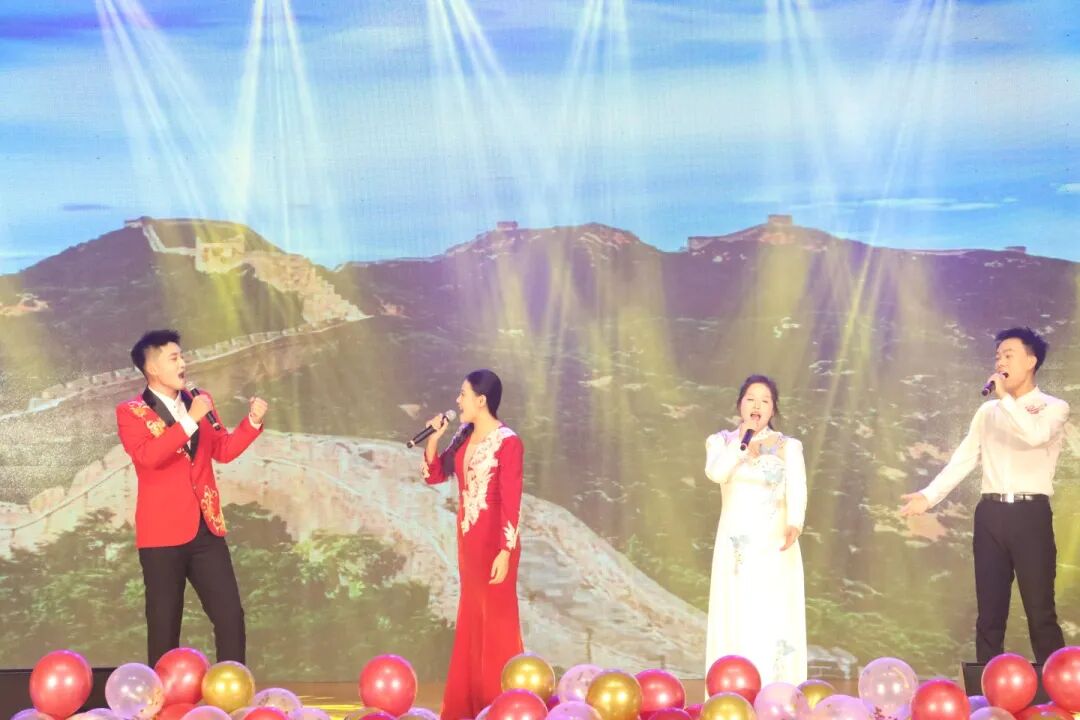 533f212b9204436bef4a3afe9e46b950